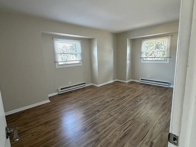 1015 7th Ave #11 — Photo 8