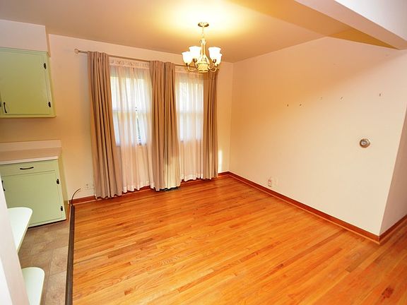 4th image of 2050 Cheryl Ln