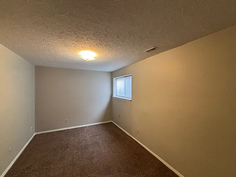 1105 S Fairview St #G — Photo 7