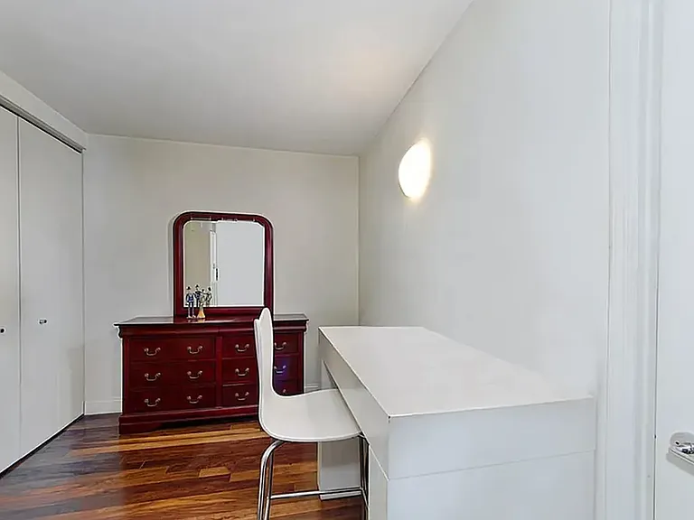 88 Greenwich St #903 — Photo 4