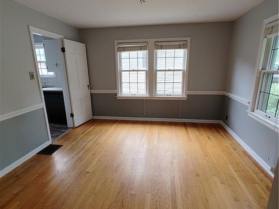 5th image of 1414 E Kessler Boulevard East Dr