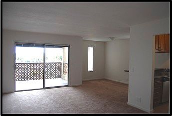 3rd image of 140 Kathy Ellen Dr #140