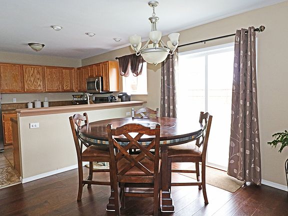 4th image of 5256 Prairie Grass Ln