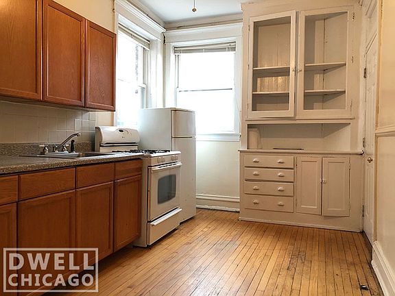 4th image of 1302 W Albion Ave APT 1