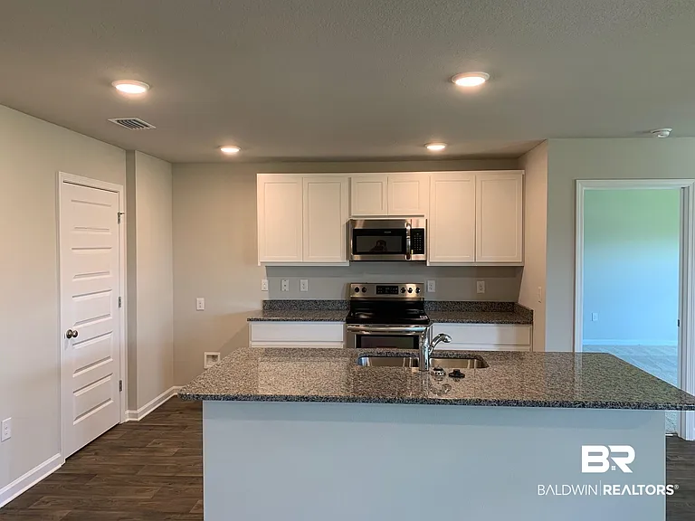 8317 Harmon St — Photo 4