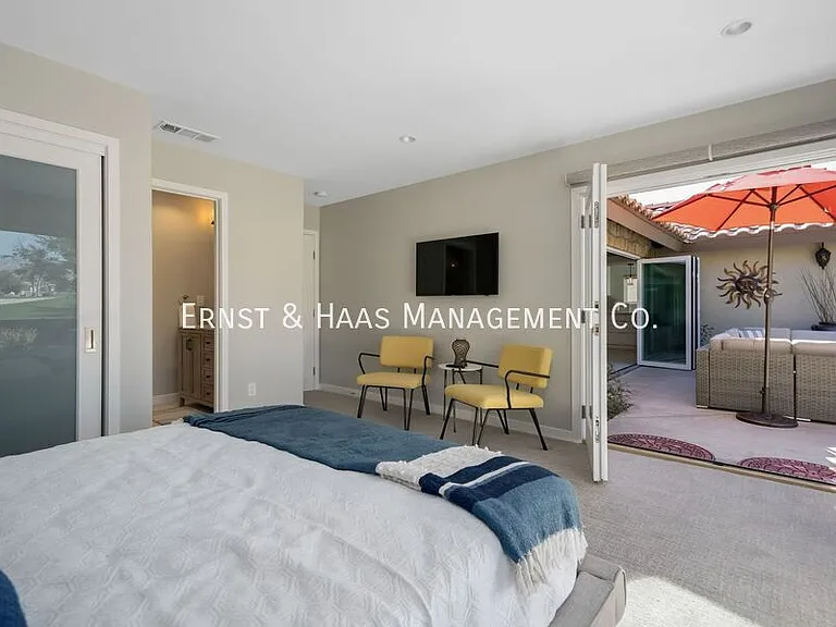 8780 Warwick Dr — Photo 22