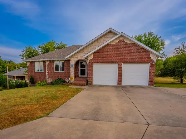 660 Sedona Court, Marshfield, MO 65706