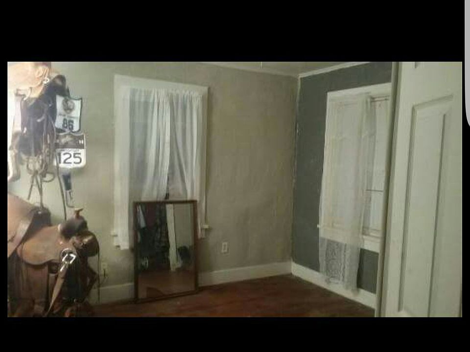 1st image of 413 N Burgess St