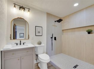 9555 W 53rd Pl, Arvada, CO 80002