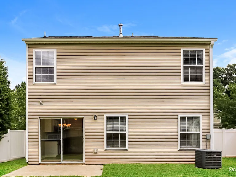 127 Silver Fox Trl — Photo 15