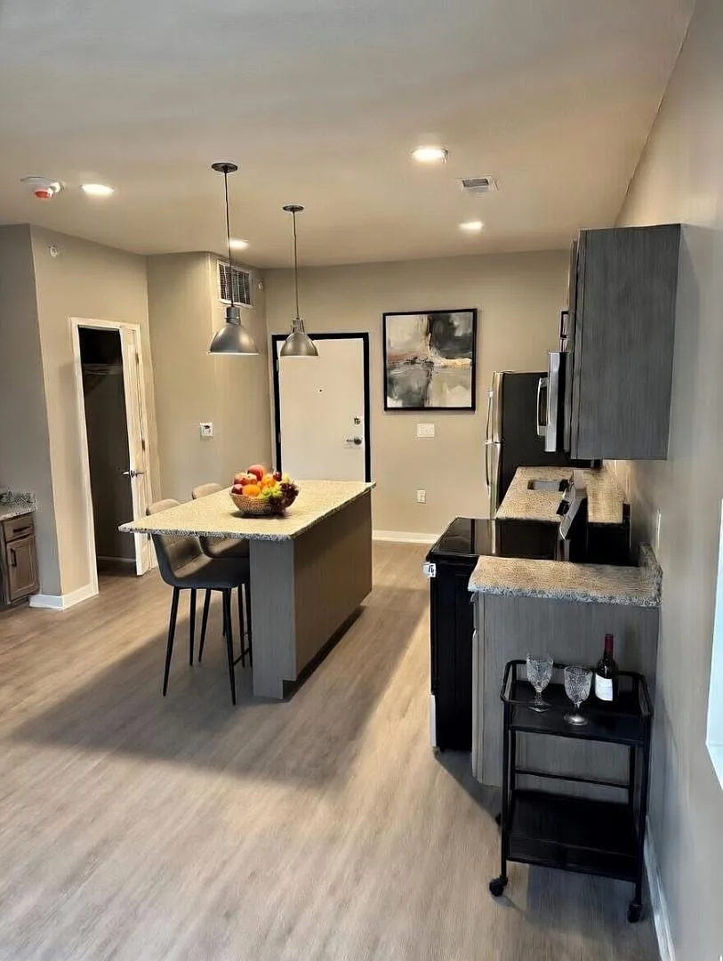 Unit Photo - 3513 Howard St #301