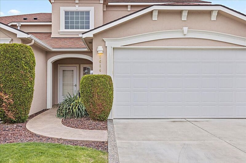 1st image of 9614 Vincenzo Dr