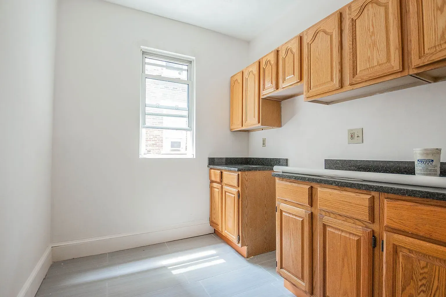 2 bed, $2,300 — Photo 2