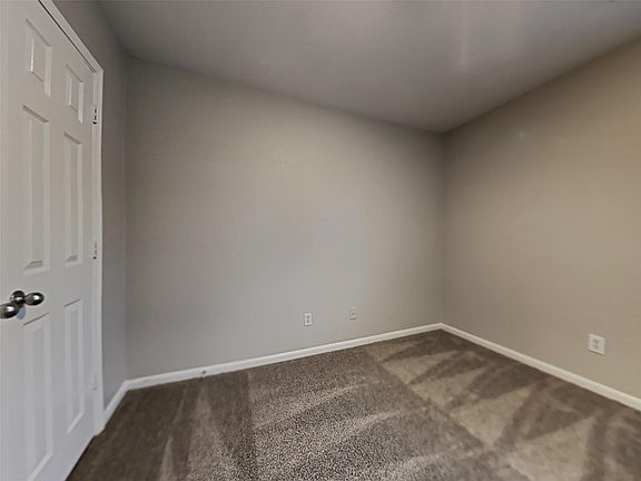 3rd image of 8134 Tassel Field Ln