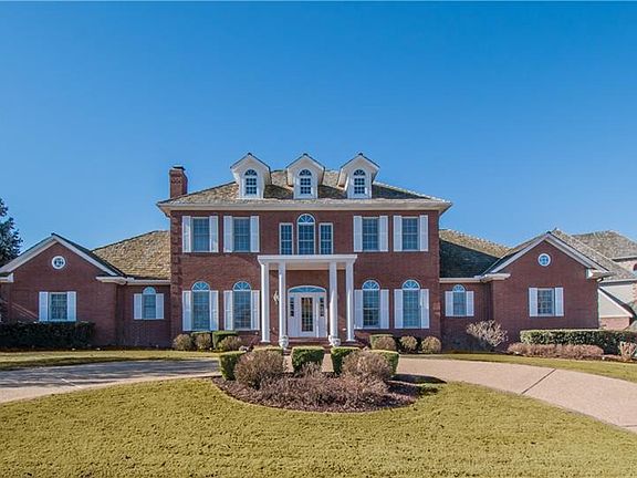 2nd image of 82 W Champions Blvd