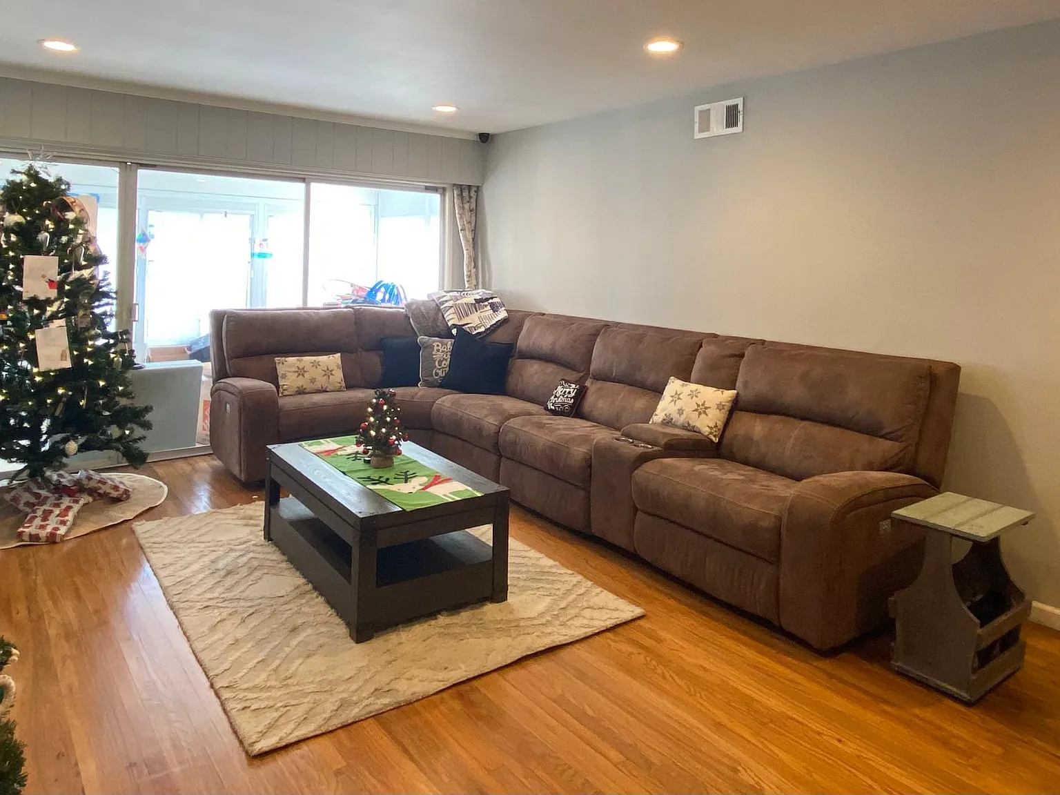9358 Gerald Ave — Photo 2