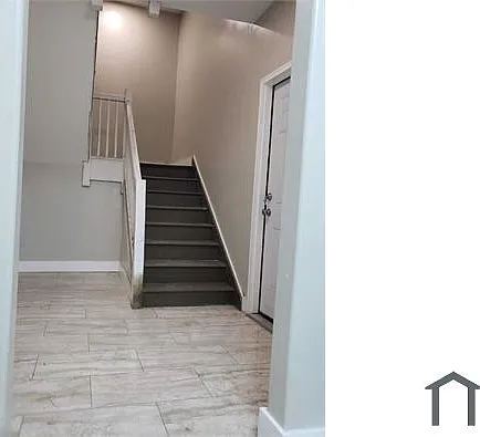 3 bed, $2,200 — Photo 3