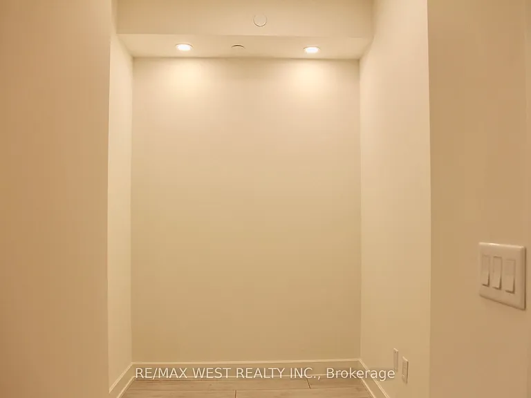 15 Mercer St #2504 — Photo 19