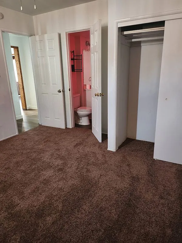 2 bed, 2.0 bath, 1205 sqft, $2,250 — Photo 3