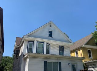 615 S Walnut St APT C, Springfield, IL 62704