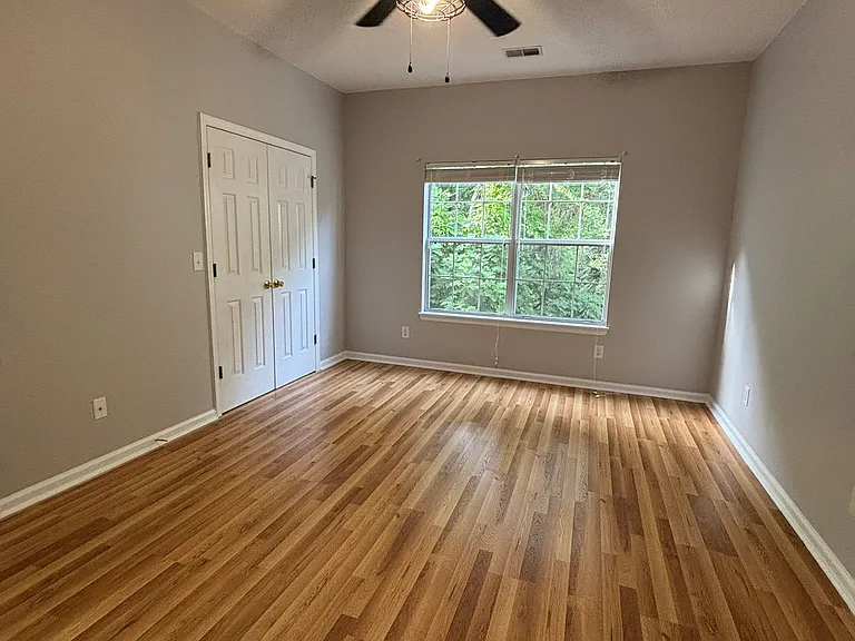 1715 Crystal Lake Dr — Photo 19