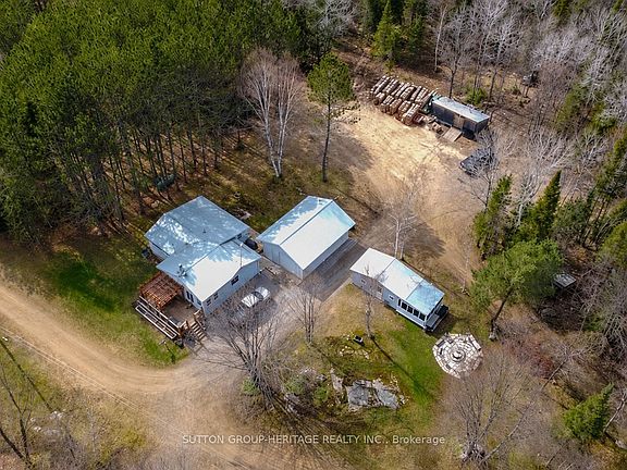 3rd image of 1241 One Mile Dr