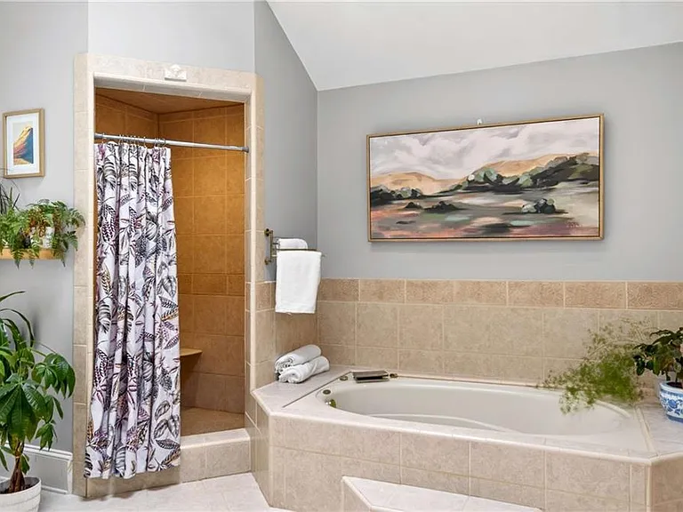 865 Monroe Cir NE — Photo 34