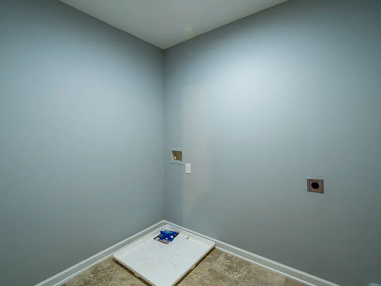 808 Derby Downs Ct — Photo 16