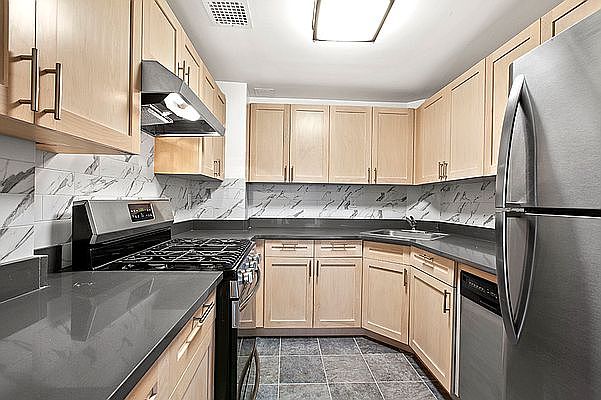 1st image of 433 E 115th St APT 2B