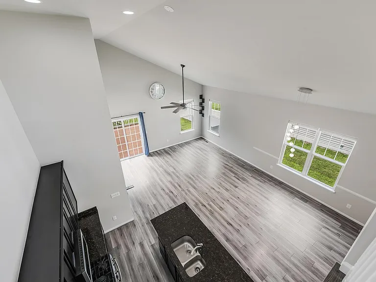 12199 Aster Rd — Photo 28