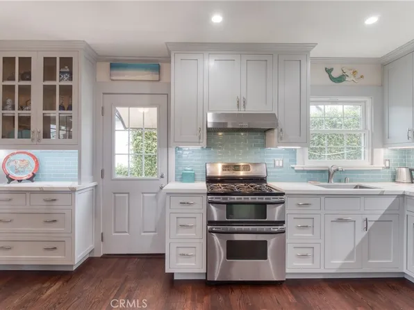 2615 S Walker Ave, San Pedro, CA 90731