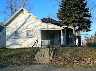 2304 S Adams St, Marion, IN 46953