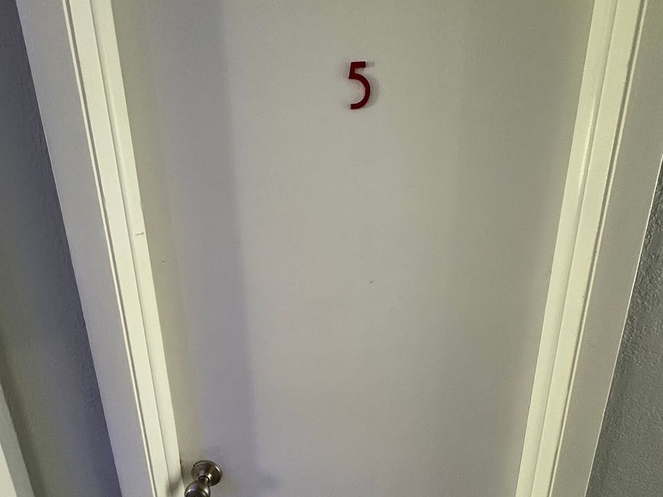1st image of 8104 Roanoke Ave #5