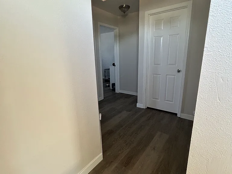 1246 NW Nina Ct — Photo 14