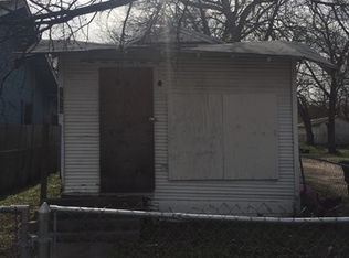 1818 E Crockett St, San Antonio, TX 78202