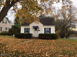 4 Delaware Ave, Pittsfield, MA 01201