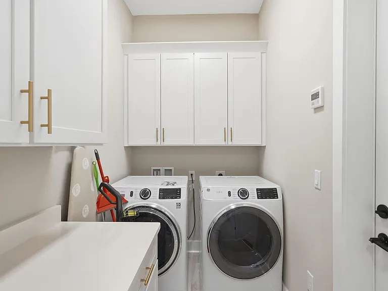 Laundry Room Cabinet