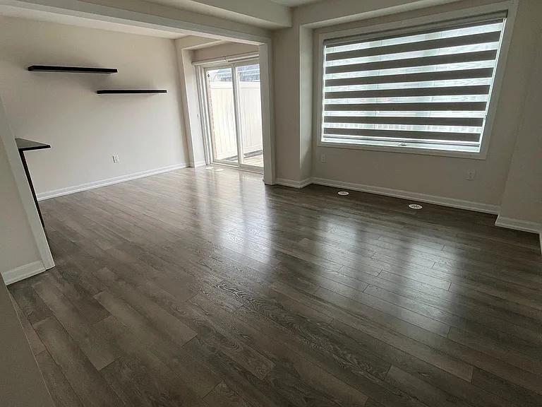 206 Ellen Davidson Dr — Photo 3