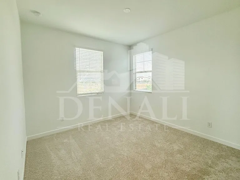 26021 N 23rd Ave — Photo 15