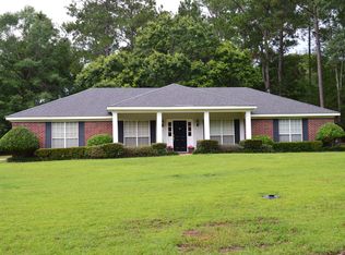 3479 Semmes Woods Dr, Semmes, AL 36575