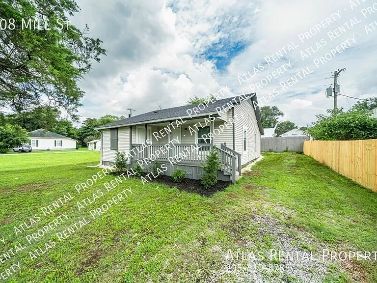108 Mill St — Photo 2