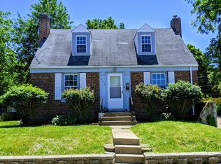 610 Sycamore Rd, Dekalb, IL 60115