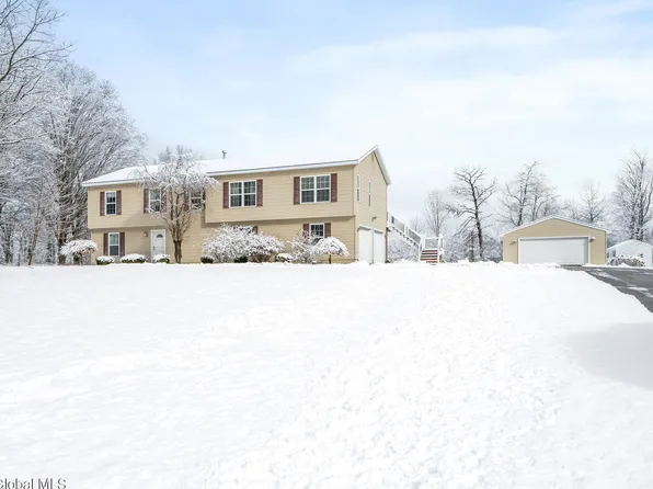 607 Midline Road, Amsterdam, NY 12010