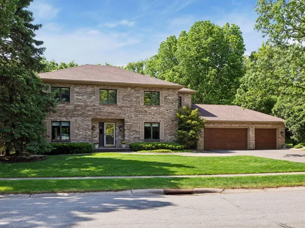 8050 134th St W, Apple Valley, MN 55124