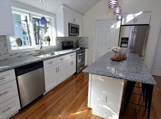 1 Highland Rd, Nahant, MA 01908