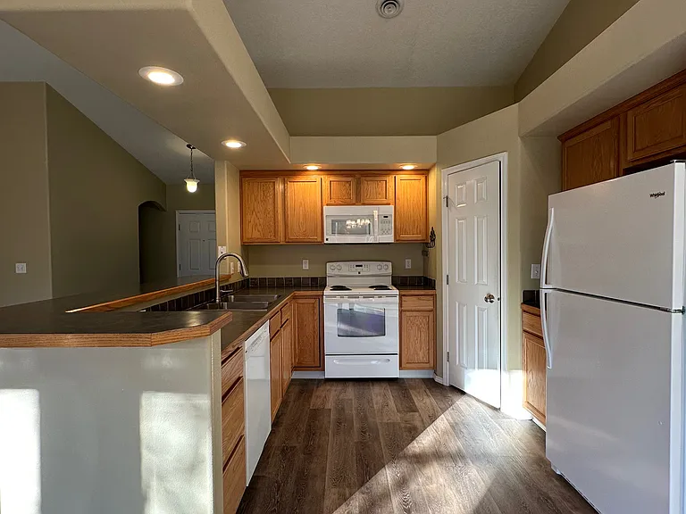 12593 W Heather Hills St — Photo 38