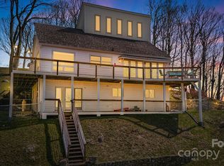 129 Finney Ln, Mars Hill, NC 28754