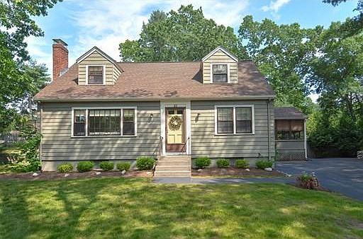 1st image of 23 Oak Hill Dr