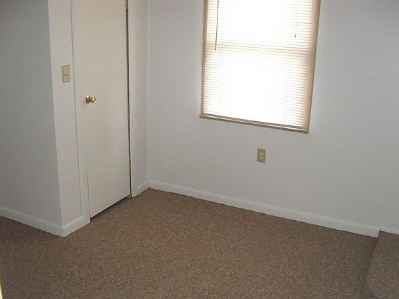 4th image of 612 S 5th St