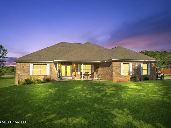 59 Sylvenia Dale Rd, Lumberton, MS 39455